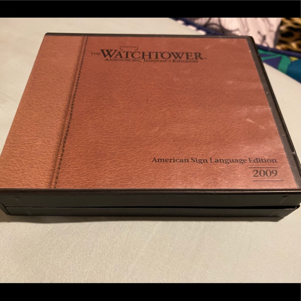 The Watchtower - Announcing Jehovah's Kingdom (DVD